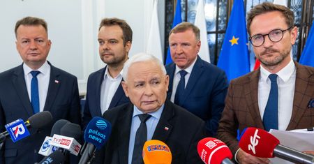 Czarne chmury nad Kurskim w PiS. Człowiek Morawieckiego: "Stał się twarzą maślarzy"
