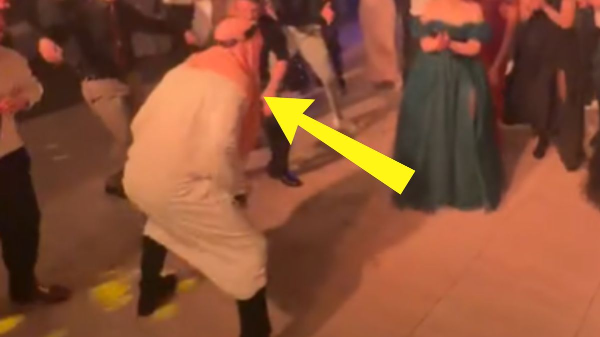 Filmik ze studniówki w Nowej Soli.