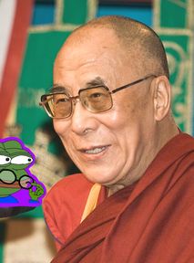 Dalajlama całuje chłopca i tłumaczy, że to "niewinne dokuczanie"