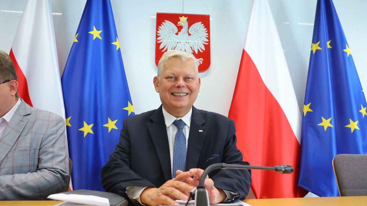 Marek Suski mówi, że stać go na chleb. Dlatego nie potrzebuje pieniędzy z KPO