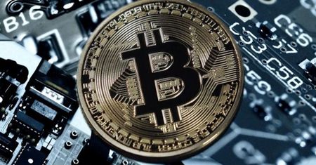 Gdzie są karty GeForce RTX 3080? Mają je górnicy kryptowalut - jeden zbudował ogromną koparkę