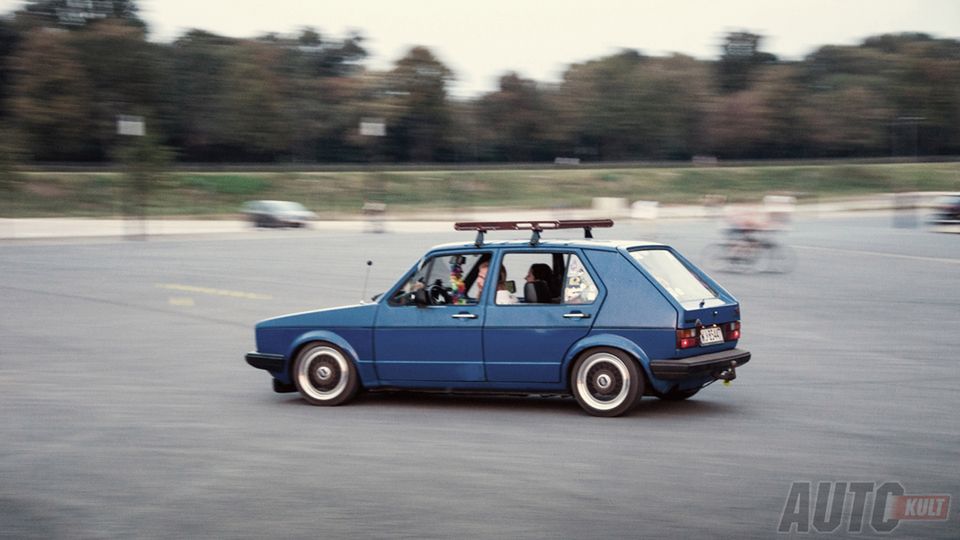 Czwartkowy spot Youngtimer Warsaw pod Stadionem Narodowym [galeria autokult.pl] 21