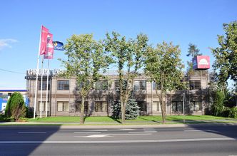 UOKiK interweniuje. Polmlek zmienia umowy z dostawcami mleka