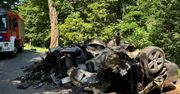 Tragedia na prostej drodze. Z auta zostały strzępy