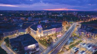 Chorzów: Co dalej z zabytkowym ratuszem? Miał tam być sąd, lecz od kilku lat niewiele się tam dzieje. W końcu pojawiła się szansa