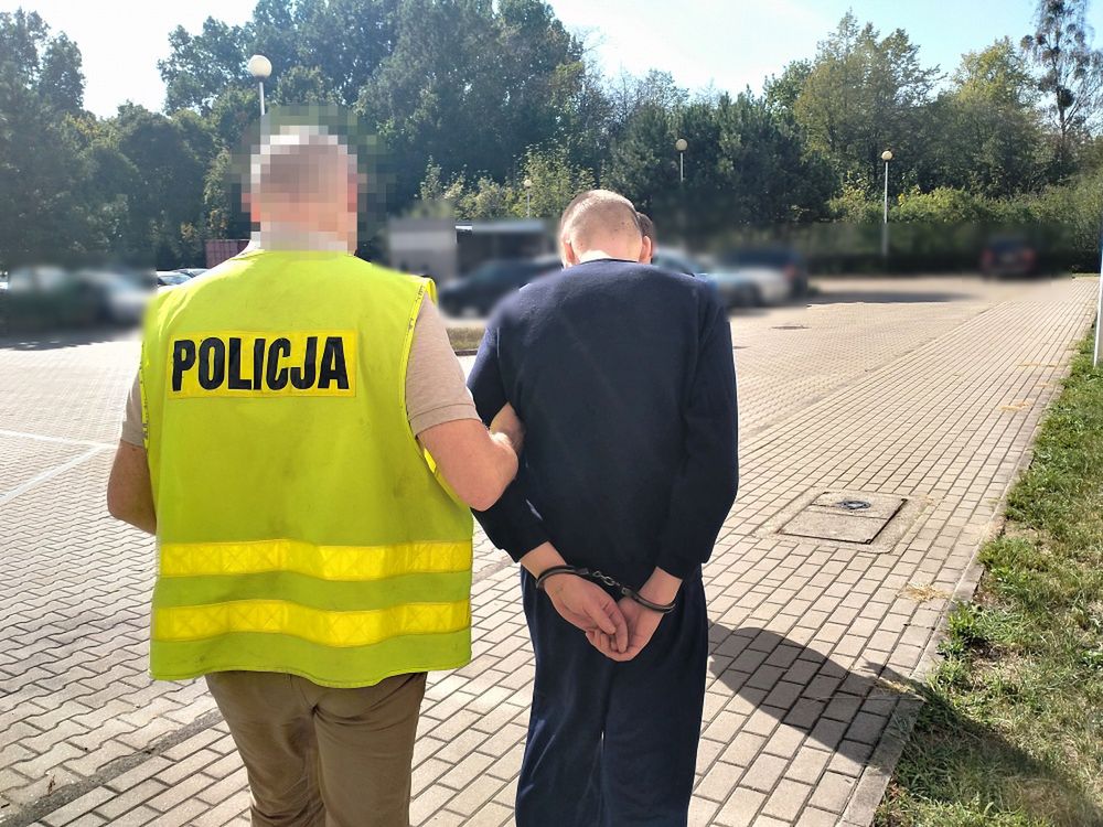 Warszawa: Zaatakował mężczyznę tłuczkiem. Sąd tymczasowo go aresztował