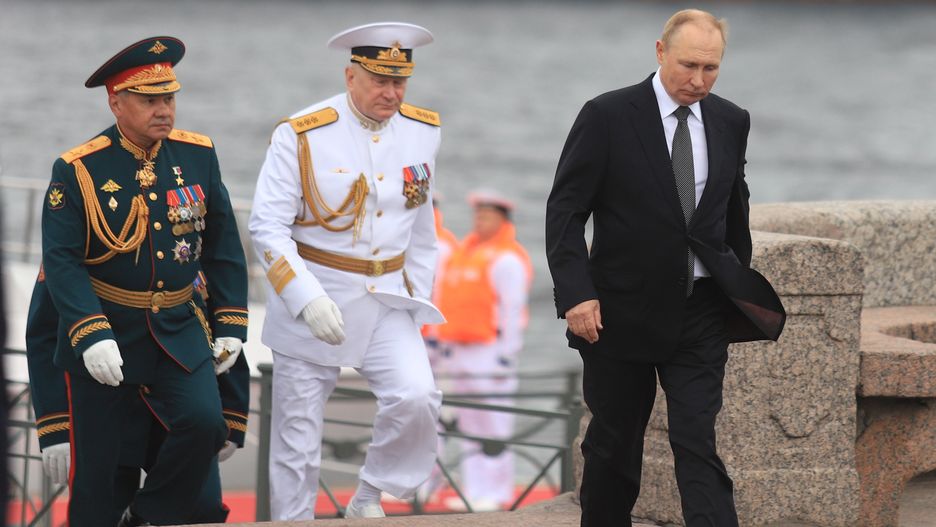 Putin zwolnił dowódcę Marynarki Wojennej Federacji Rosyjskiej admirała Nikołaja Jewmienowa