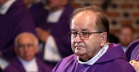 Radio Maryja: Ojciec Tadeusz Rydzyk atakowany przez media. Prof. Kawecki zabrał głos