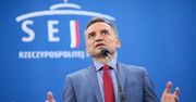 Ziobro powinien ubiegać się o azyl? Jest sondaż