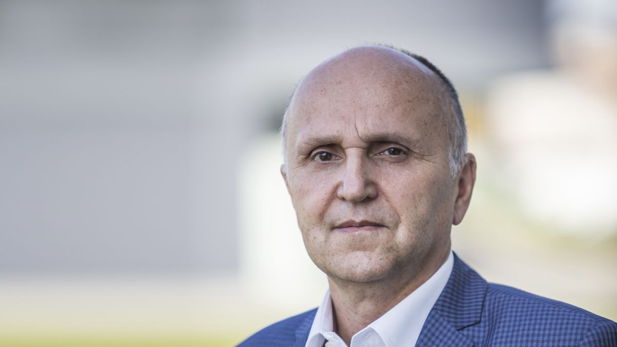 Prezes Tauron Wydobycie Tomasz Cudny wierzy, że ma receptę na opanowanie koronawirusa wśród swoich pracowników.