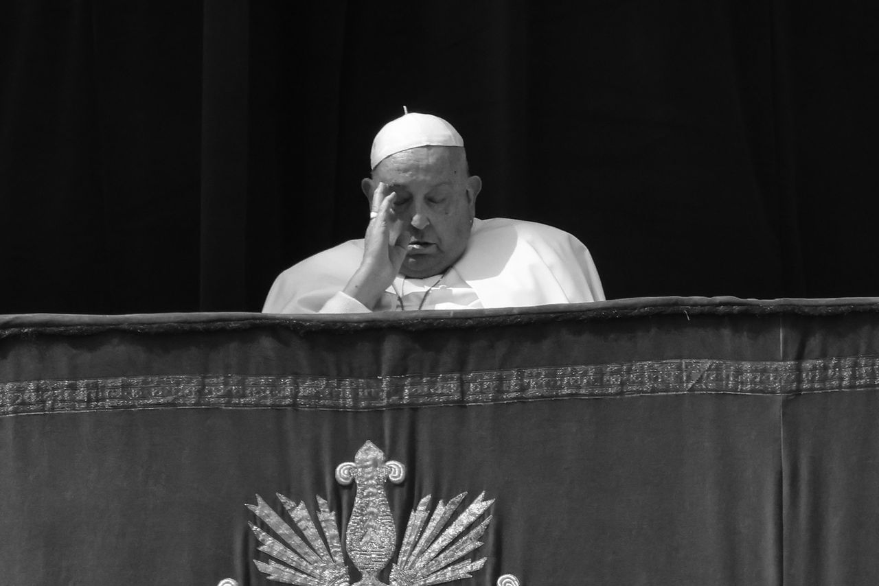 Ostatnie zdjęcia papieża Franciszka. Zrobiono je zaledwie dzień przed śmiercią