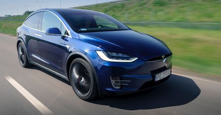 Kierowcy elektryków nie muszą martwić się fotoradarami. Mandatu nie dostaną