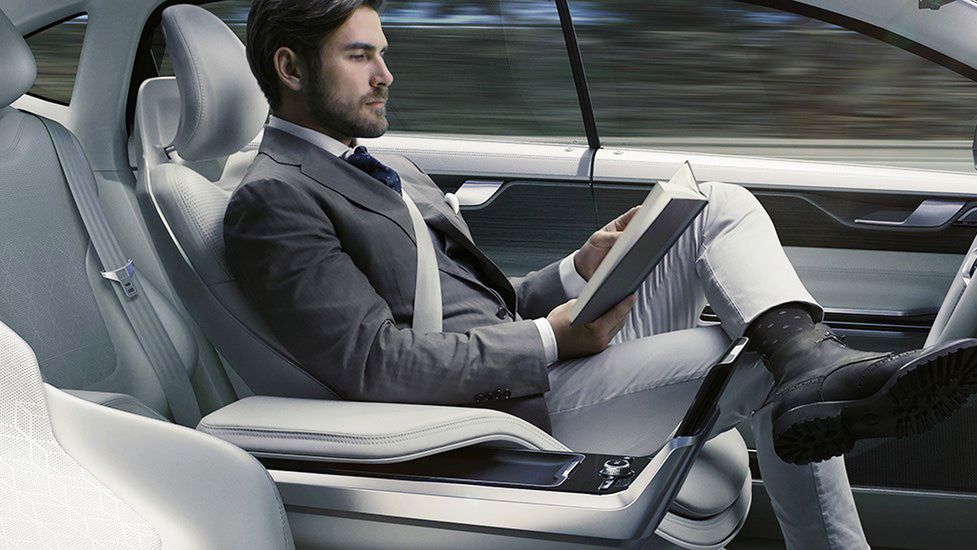 W dobie pojazdów autonomicznych, kierowca będzie zupełnie niepotrzebny do prowadzenia auta. Wtedy też nie będzie miejsca na nieprzewidywalne sytuacje