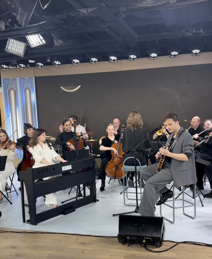 Kwiat Jabłoni z orkiestrą w studiu "Dzień dobry TVN"