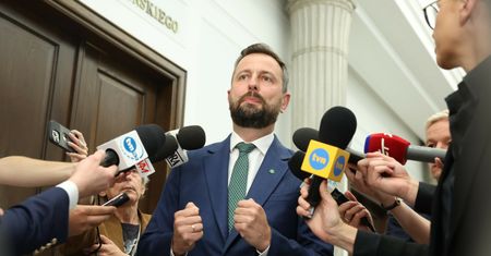 "Polityczną prostytucja". Kosiniak-Kamysz nie gryzł się w język
