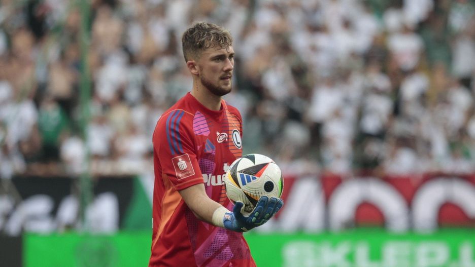 Kacper Tobiasz rozchwytywany przez zagraniczne kluby.
