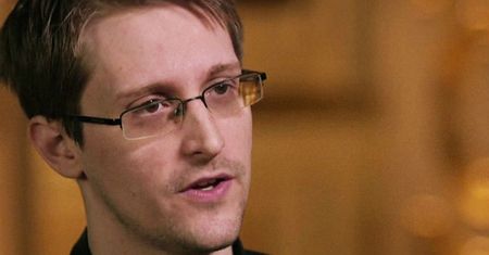 Jak powinno wyglądać dobre hasło? Posłuchajcie, co mówi Edward Snowden