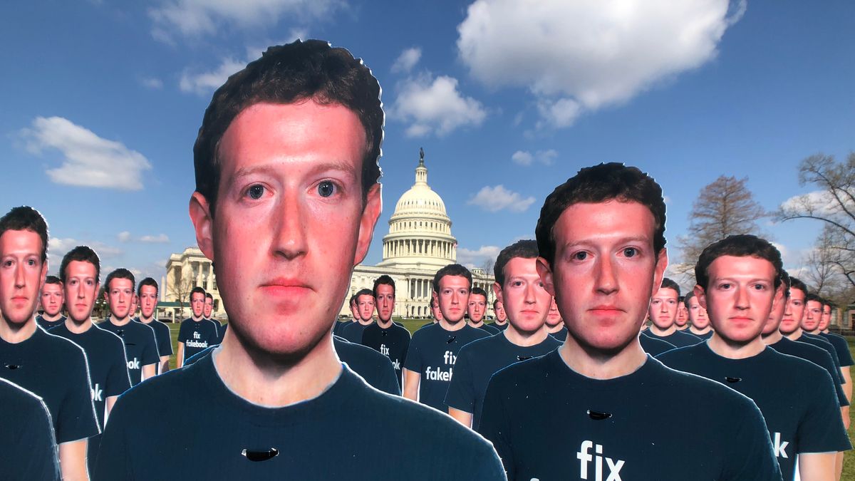Algorytm Facebooka podejmuje niekiedy fatalne decyzje /Fot. GettyImages