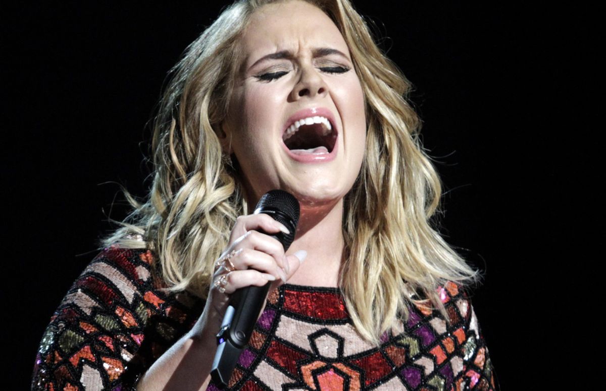 Adele po 6 latach wypuściła kawałek "Easy on me"