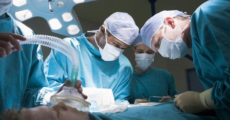 Ile w Polsce trzeba czekać na operację?