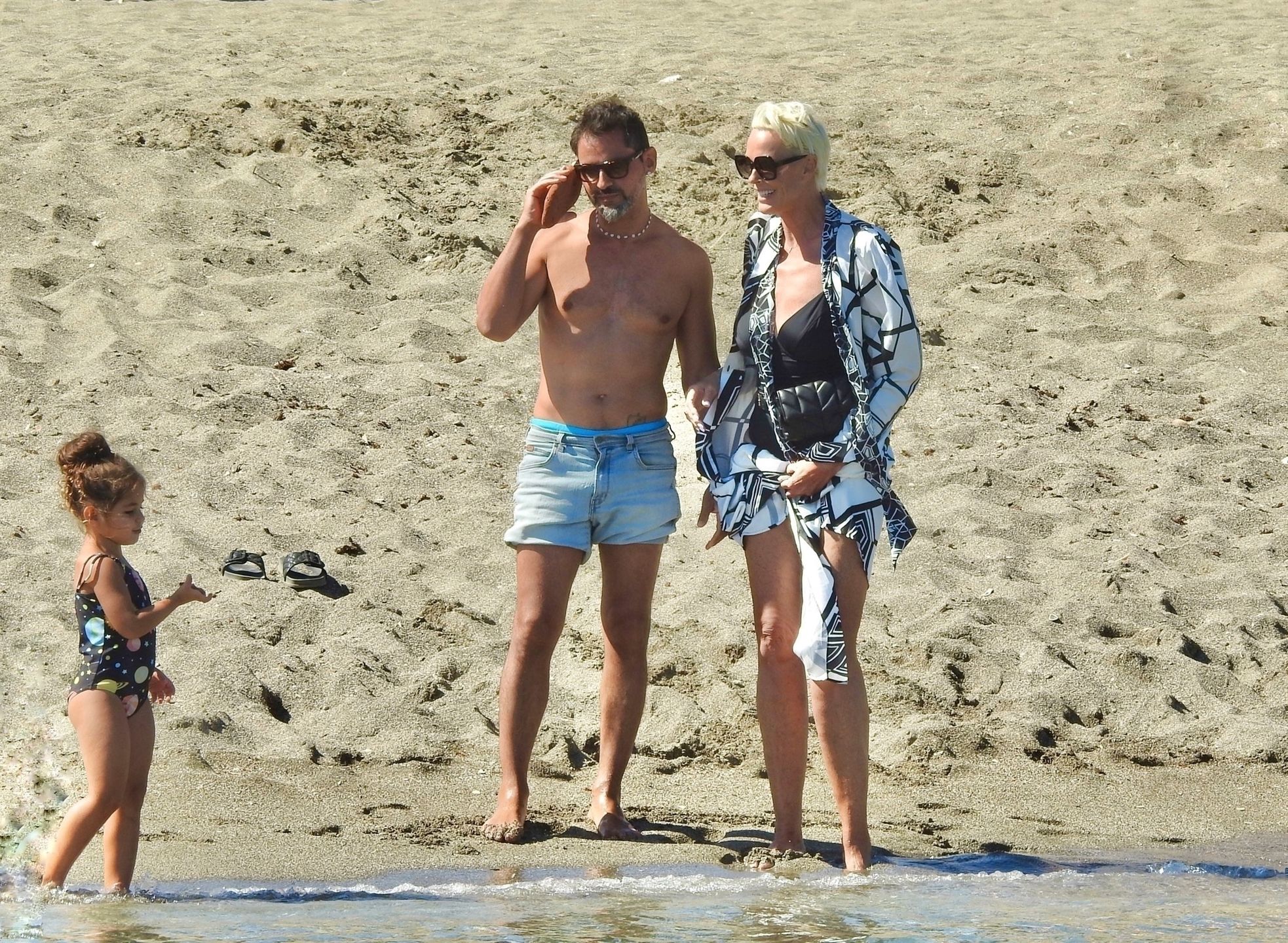 Brigitte Nielsen z mężem i córką