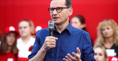 Emerytury "czternastki" zagrożone?! "W ferworze rząd zapomniał"