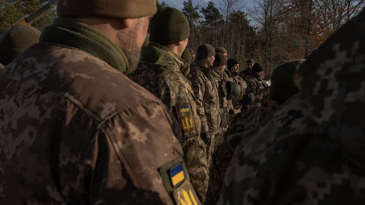 Przywódcy oddziałów ukraińskiej armii alarmują