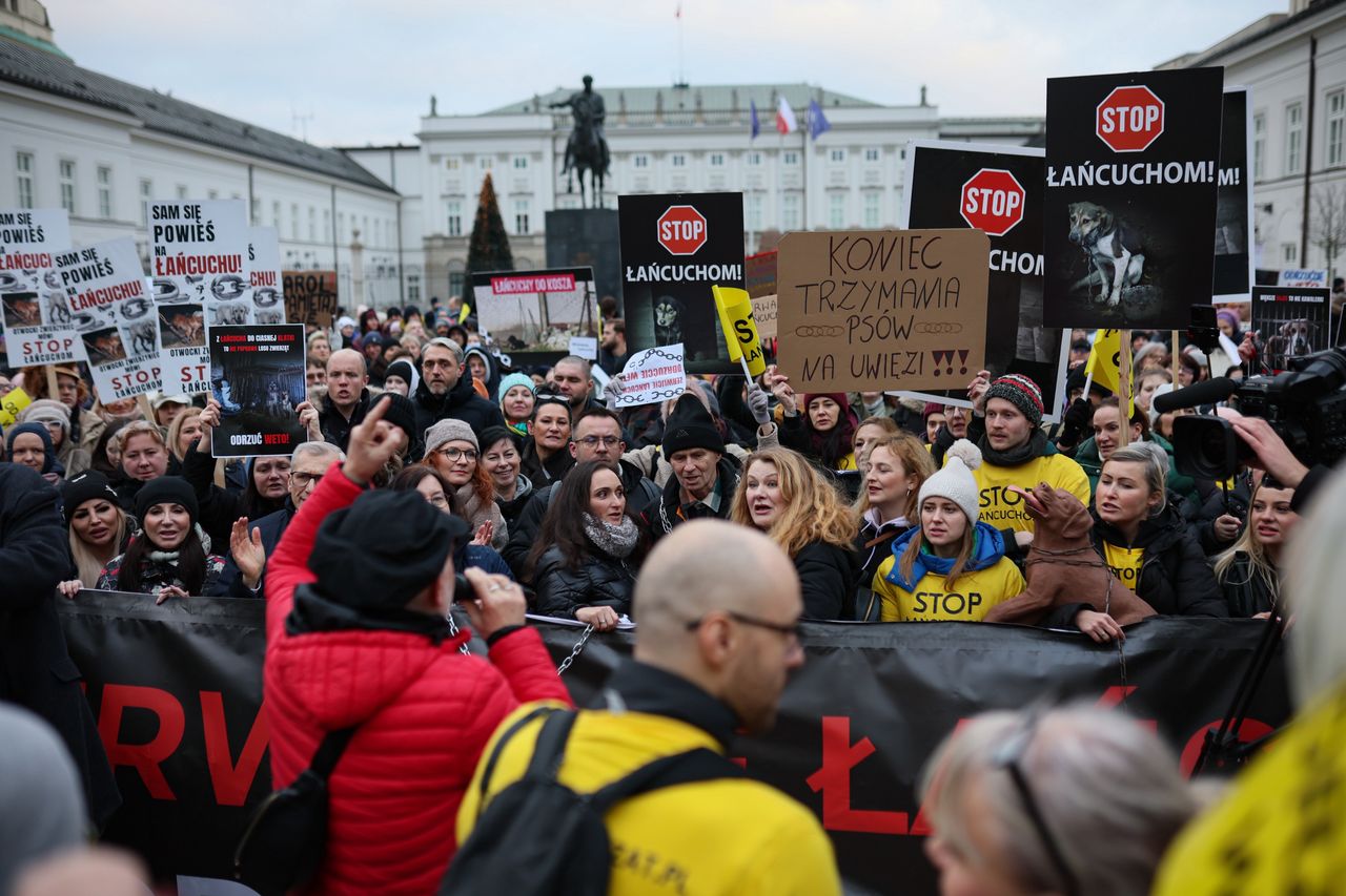 Nawrocki zawetował ustawę. W ramach protestu wyszli na ulice