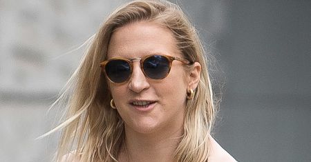 Lara Gessler na spacerze z partnerem. Za chwilę rodzi