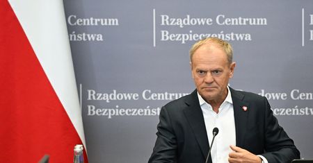 "Skrajny cynizm". Tusk odpowiada na zarzuty ws. interwencji u Nawrockich