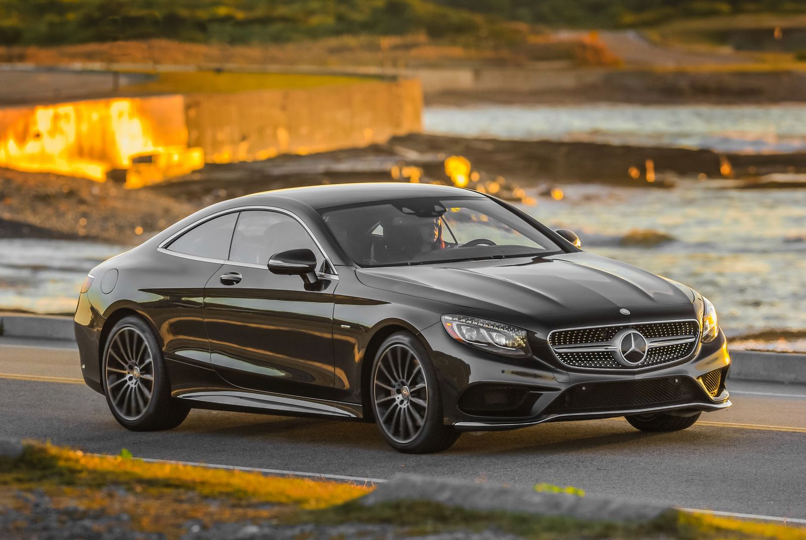 Mercedes-Benz S63 AMG i S550 Coupé w nowej galerii zdjęć 53