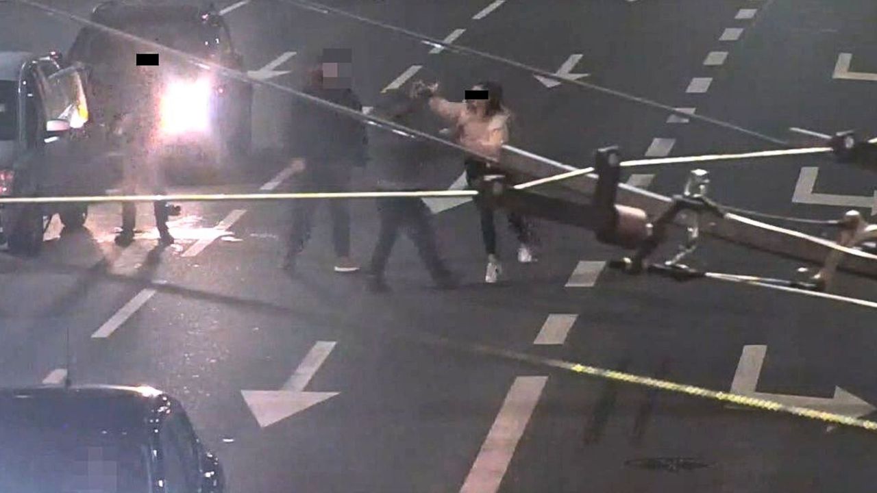 Agresywna para pobiła strażnika miejskiego. Zaatakowali, bo zwrócił im uwagę