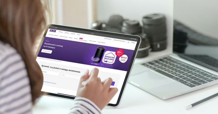 30 złotych za światłowód od Play, umowa na 9 miesięcy. I kruczek też jest