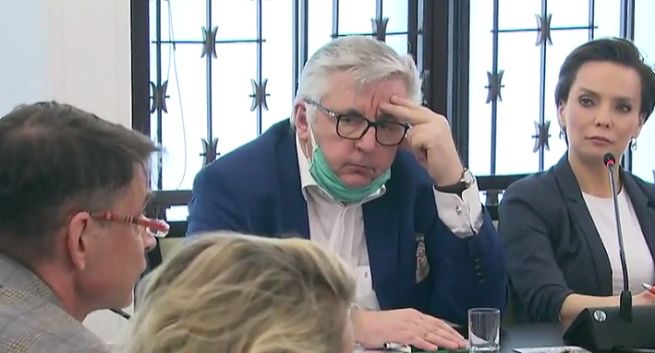 Wniosek o odwołanie prezes Polskiego Radia i dyrektora Trójki. "Przejdziecie do historii, jako grabarze Polskiego Radia"