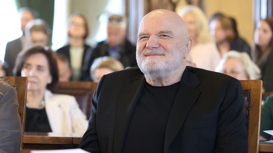 Rysownik Andrzej Mleczko 
