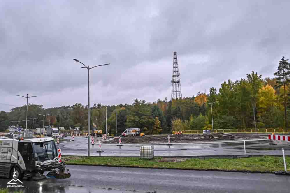 Zielona Góra: Przebudowa ronda św. Urbana bez żadnego poślizgu