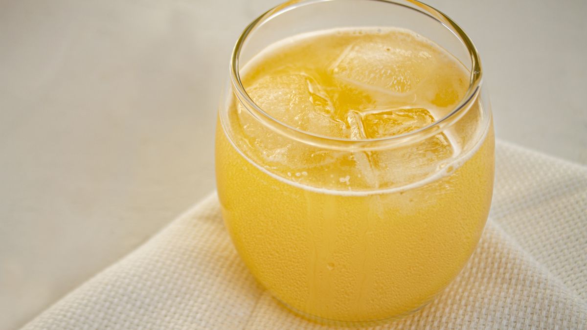 Ten sok wymiata jelita niczym miotełka. 