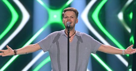 Zarzucono mu "ustawkę". Uczestnik "The Voice of Poland" tłumaczy się ze znajomości z jurorką