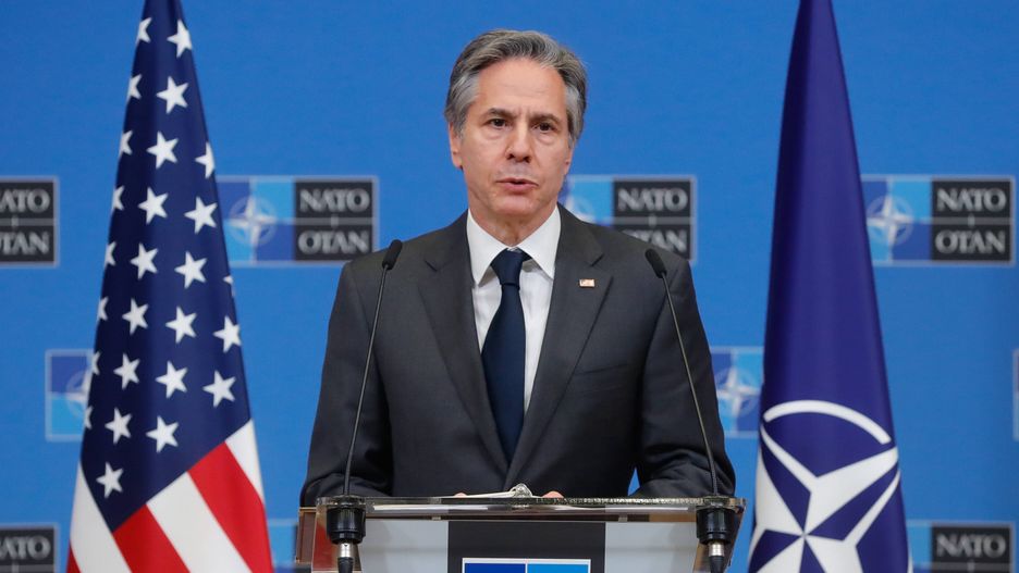 Sekretarz stanu USA Antony Blinken mówił o możliwości użycia broni chemicznej przez Rosję w Mariupolu 