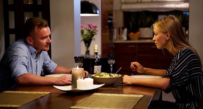 Serial „Nowe sekrety sąsiadów” od 1 października w Czwórce