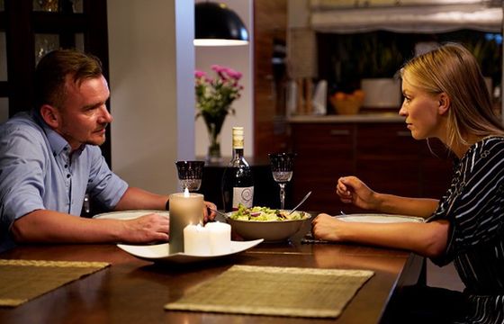 Serial „Nowe sekrety sąsiadów” od 1 października w Czwórce