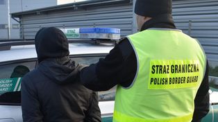 Ukrainiec ścigany czerwoną notą Interpolu zatrzymany na lotnisku. Chciał odlecieć do Irlandii