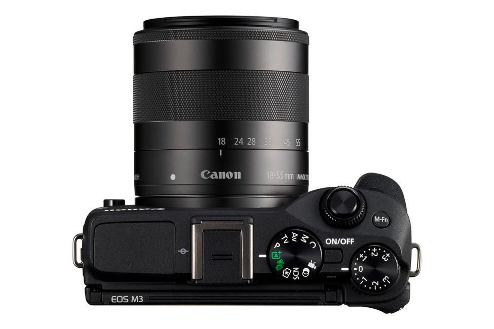 Canon EOS M3 - bezlusterkowiec z lepszą ergonomią i matrycą 24 Mpix 4