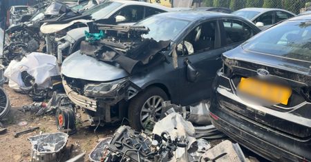 Z parkingu zniknęła Toyota za 105 tys. zł. Oto efekt działań policji. Odzyskali 25 aut