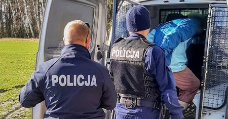 Alkohol za sarninę. Kłusownik wpadł w ręce policji. Drogo zapłaci za łowy