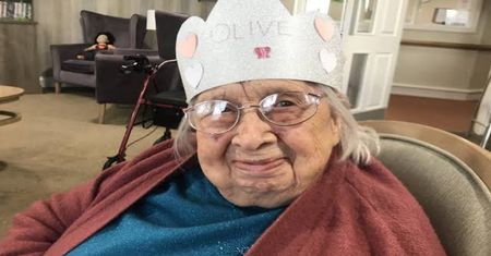 Niedawno skończyła 100 lat. Twierdzi, że zawdzięcza długowieczność dwóm zasadom