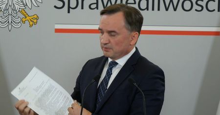 Afera wizowa. Zastępca Ziobry wysłał list do Niemiec
