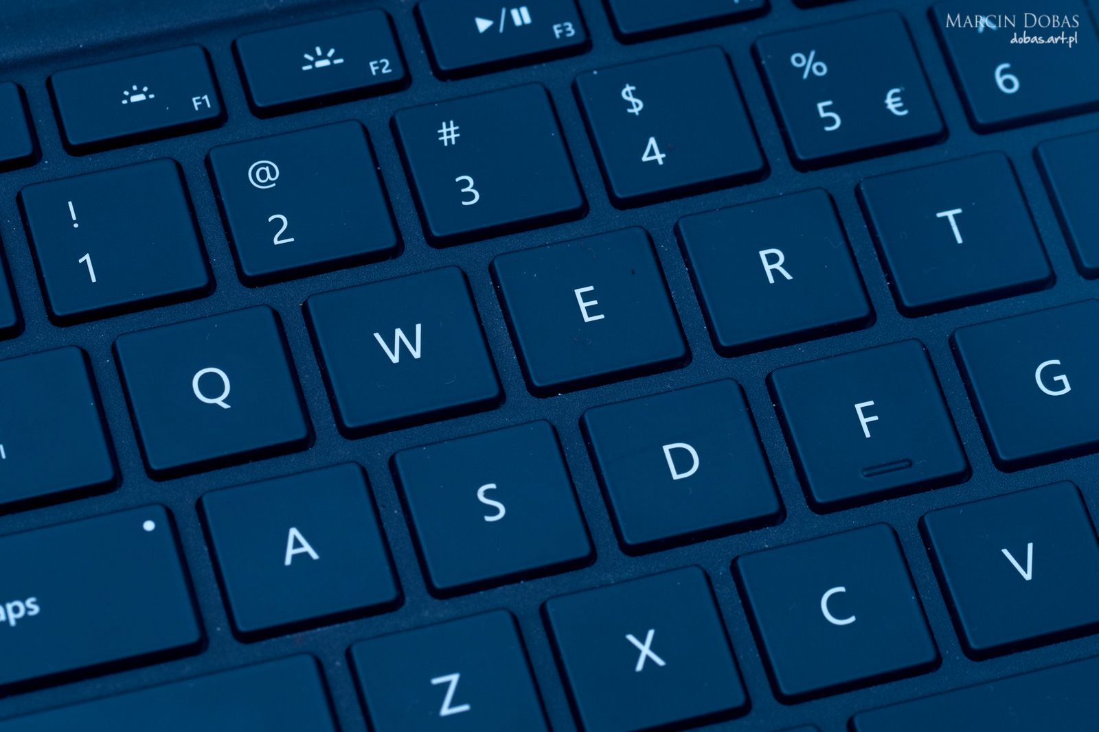 Laptop dla fotografa - jak sprawdzi się Microsoft Surface Pro 4? 10