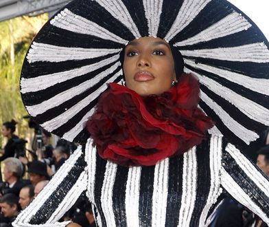Ikram Abdi w potężnej kreacji z cekinami. Czerwony dywan w Cannes należał do niej