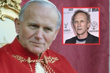 Andrzej Chyra zagra Jana Pawła II. Obok niego Cezary Żak